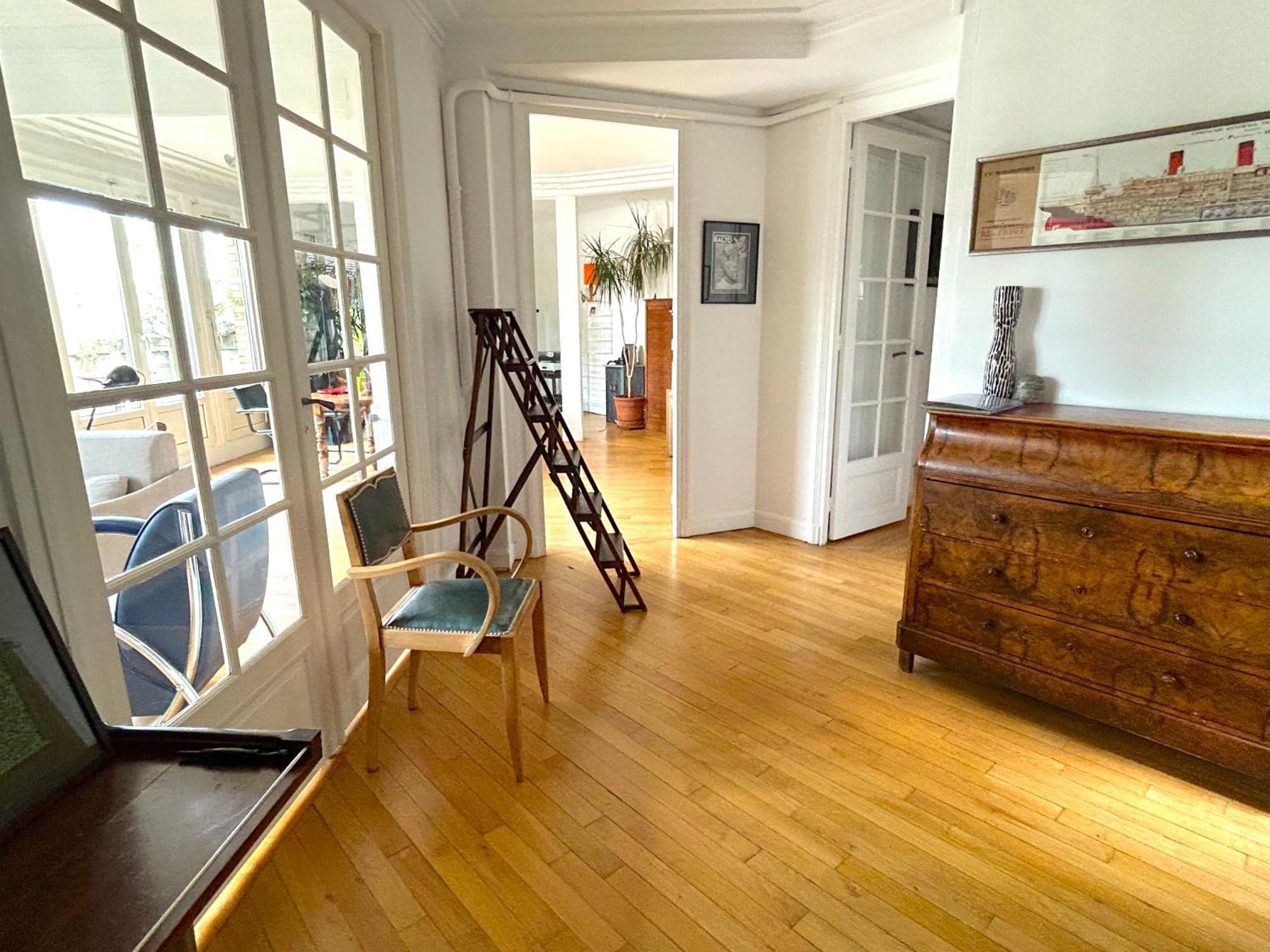 Apartment Le Penthouse Guy Moquet *