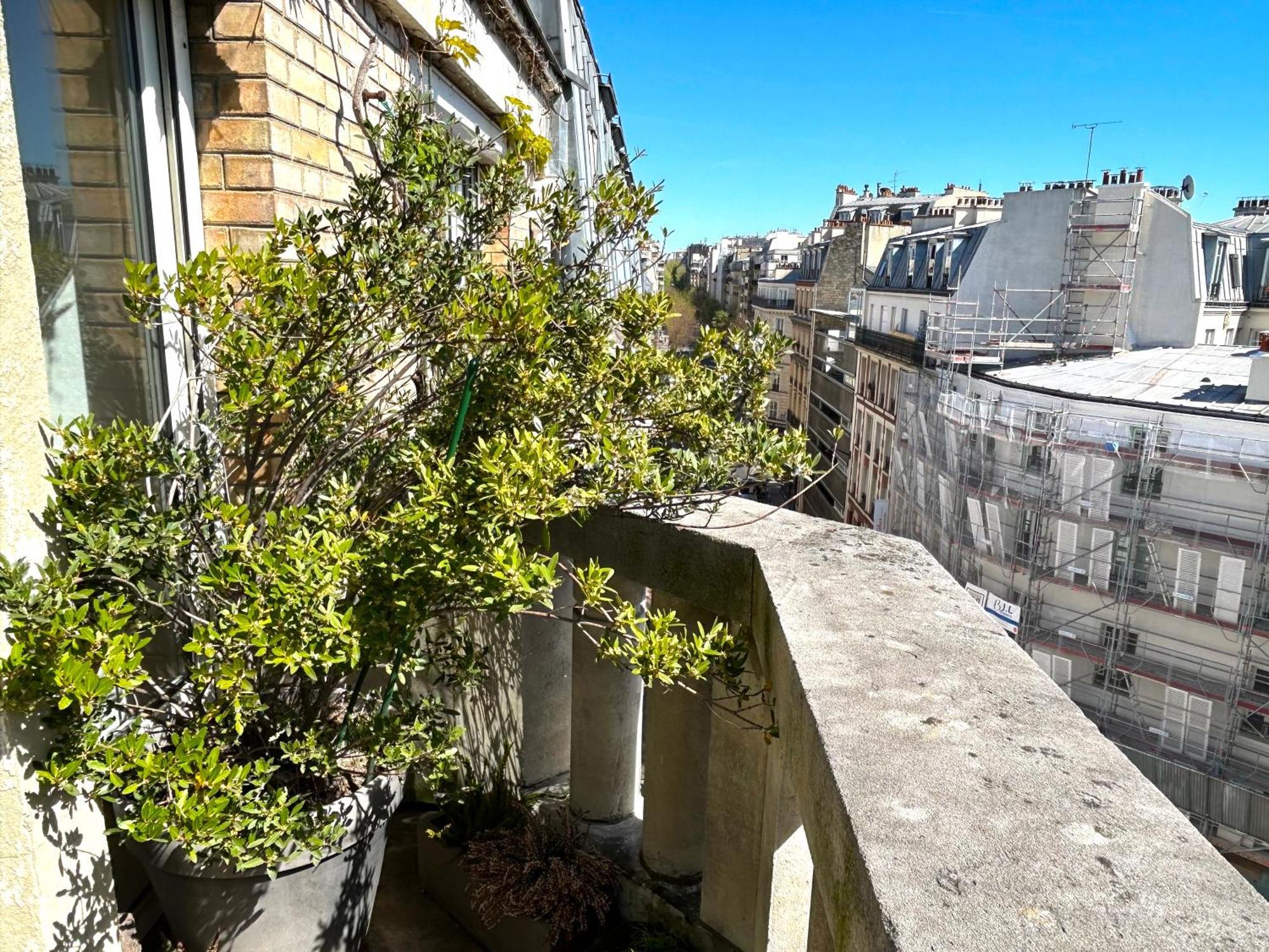 Le Penthouse Guy Moquet Apartment Paris